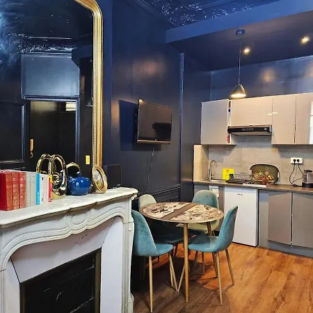 Haussamn Walk Tour Eiffle Trocadero 3minutes Apartamento *