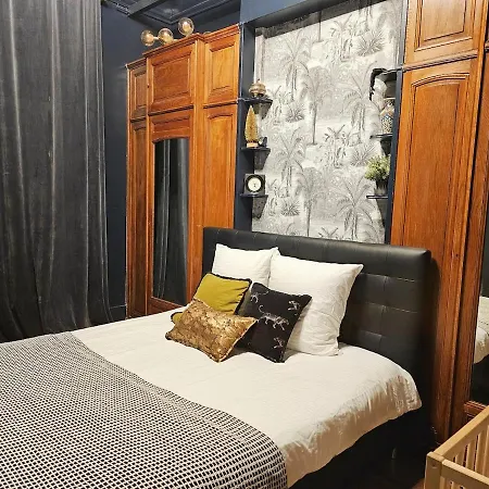 Haussamn Walk Tour Eiffle Trocadero 3minutes Apartment Paris