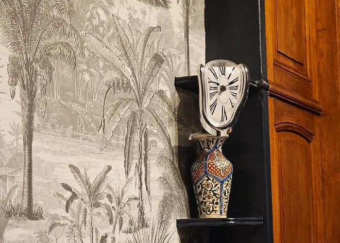 Apartment Haussamn Walk Tour Eiffle Trocadero 3minutes