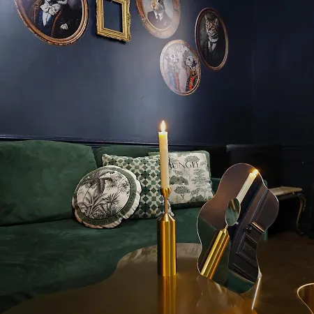 Haussamn Walk Tour Eiffle Trocadero 3minutes Apartamento *